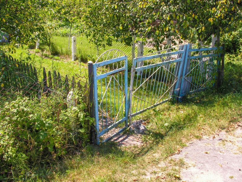 Summer Gate Maintenance